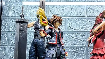 Kingdom Hearts - Sora by Play Arts Kai unboxing!!