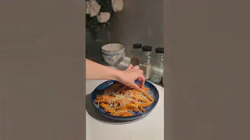 Запечённый батат с сыром🍠 В готовке нам помогала разделочная доска Wilma (арт. на Wb - 164592519)✨