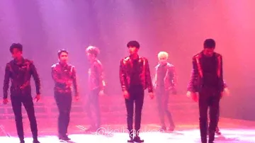 170225 EXO'rDIUM in Manila - Transformer + Lightsaber [Kai Focus]