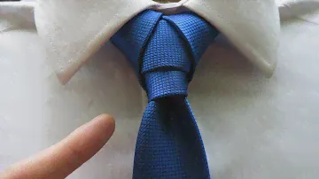 How to tie a Necktie - Queen knot