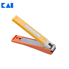 KAI Книпсер женский для ногтей NAIL CLIPPERS W001 (оранжевый) с ровным лезвием, пилочкой и специальным чехлом (7 х 1 см)