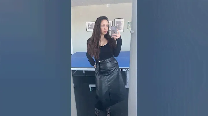 Две из моих личностей) и любить нужно каждую🤪