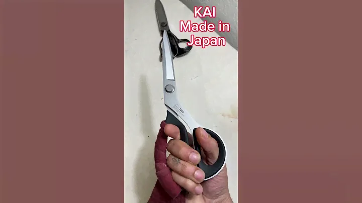 Shears not scissors #fashionsewing #tailoring