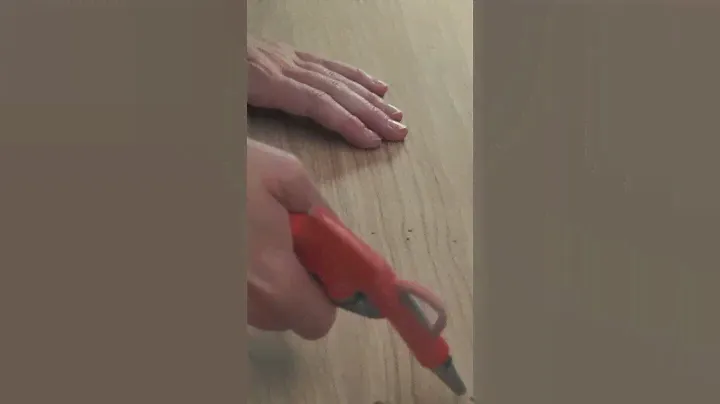 Замазать сучки