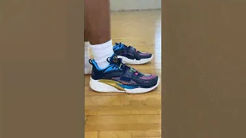 Lace me up! Anta Kai 1